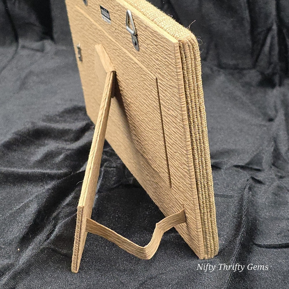 Modulus Double Picture Frame With Textured Design 3 × 3 Inch Pictures - Picture 3 of 5
